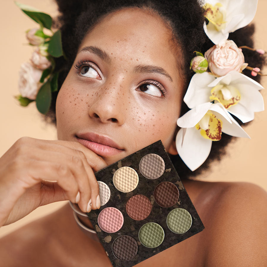 Principle Beauty Zero Waste Makeup Eye Shadow Palette with Model